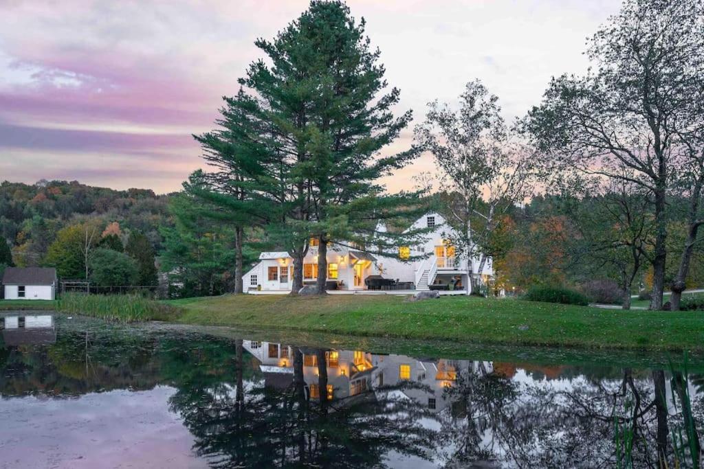 The Villa - Industrial Farmhouse With Hot Tub Dover Exterior foto