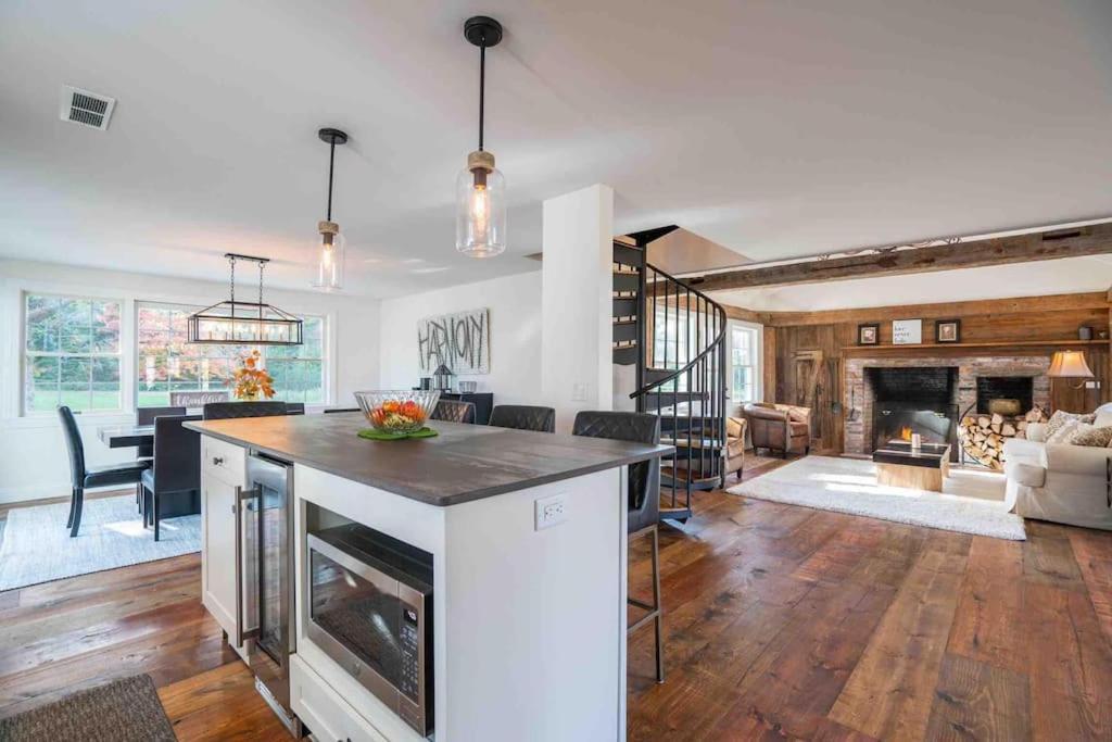 The Villa - Industrial Farmhouse With Hot Tub Dover Exterior foto