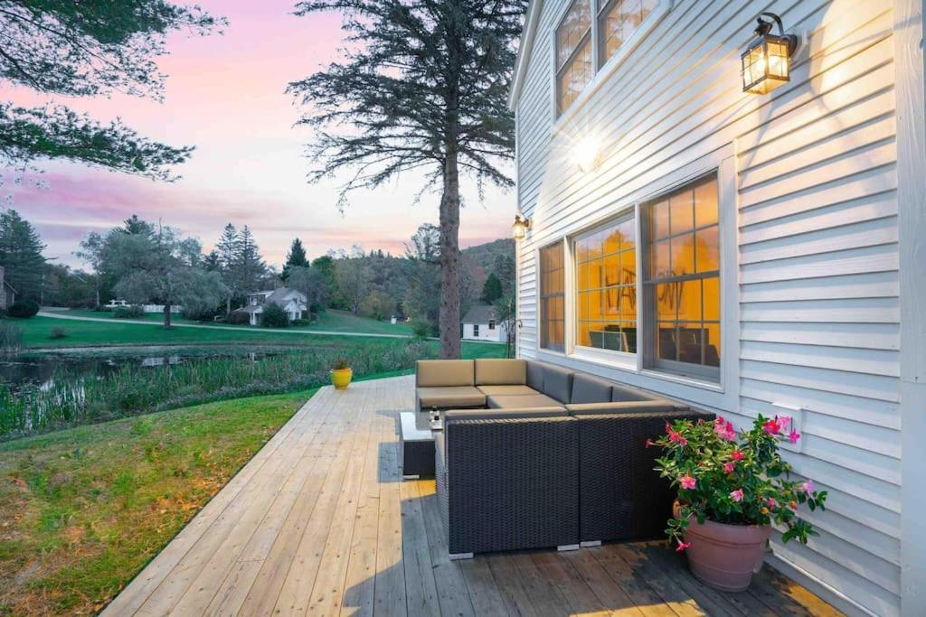 The Villa - Industrial Farmhouse With Hot Tub Dover Exterior foto